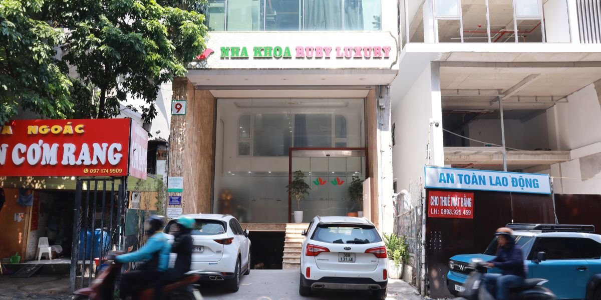 Phòng khám nha khoa Ruby Luxury